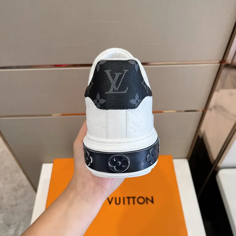 Louis Vuitton Shoe 